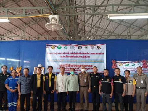 พช. เขาวง  ร่วมพิธีร่วมลงนาม MOU กับ สภ.เขาวง ในการขับเคลื่อนโครงการชุมชนบำบัดอย่างยั่งยืนในพื้นที่แพร่ระบาดยาเสพติด ตามนโยบายเร่งด่วนของรัฐบาล